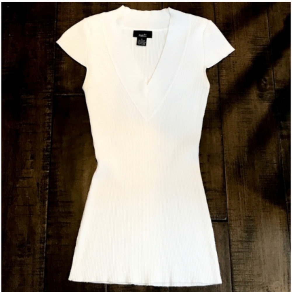 Rue21 Short sleeve sweater - Small - White